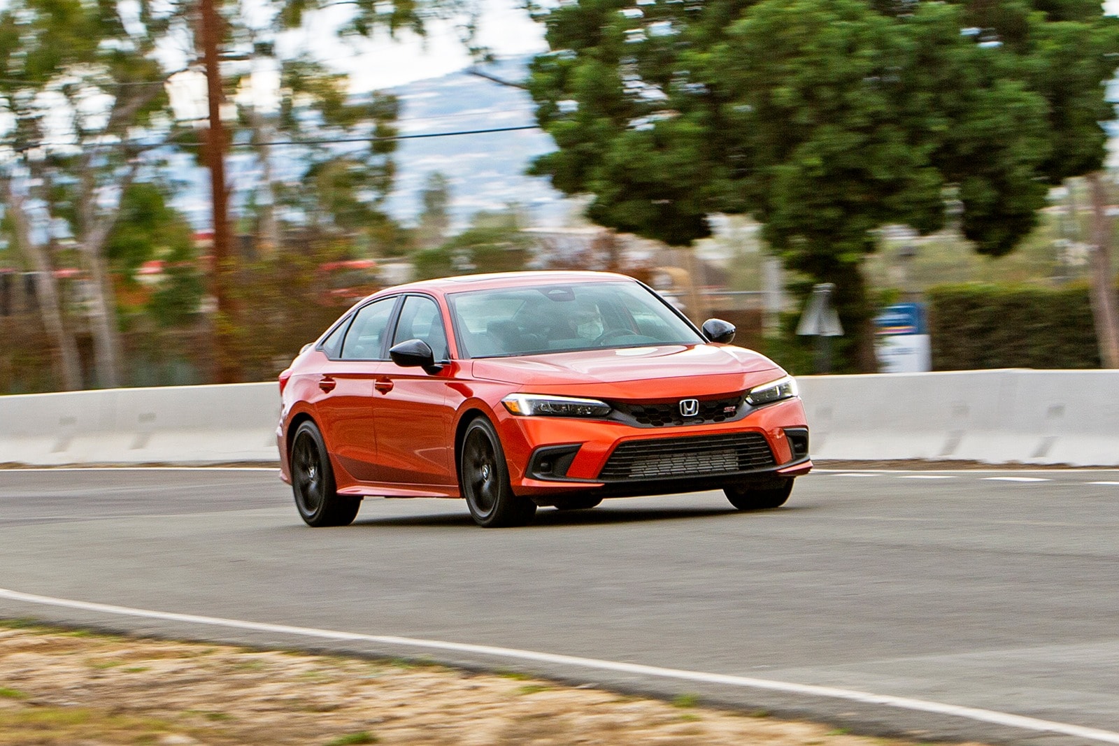 TESTED: 2022 Honda Civic Si Is Slower but Great to Drive