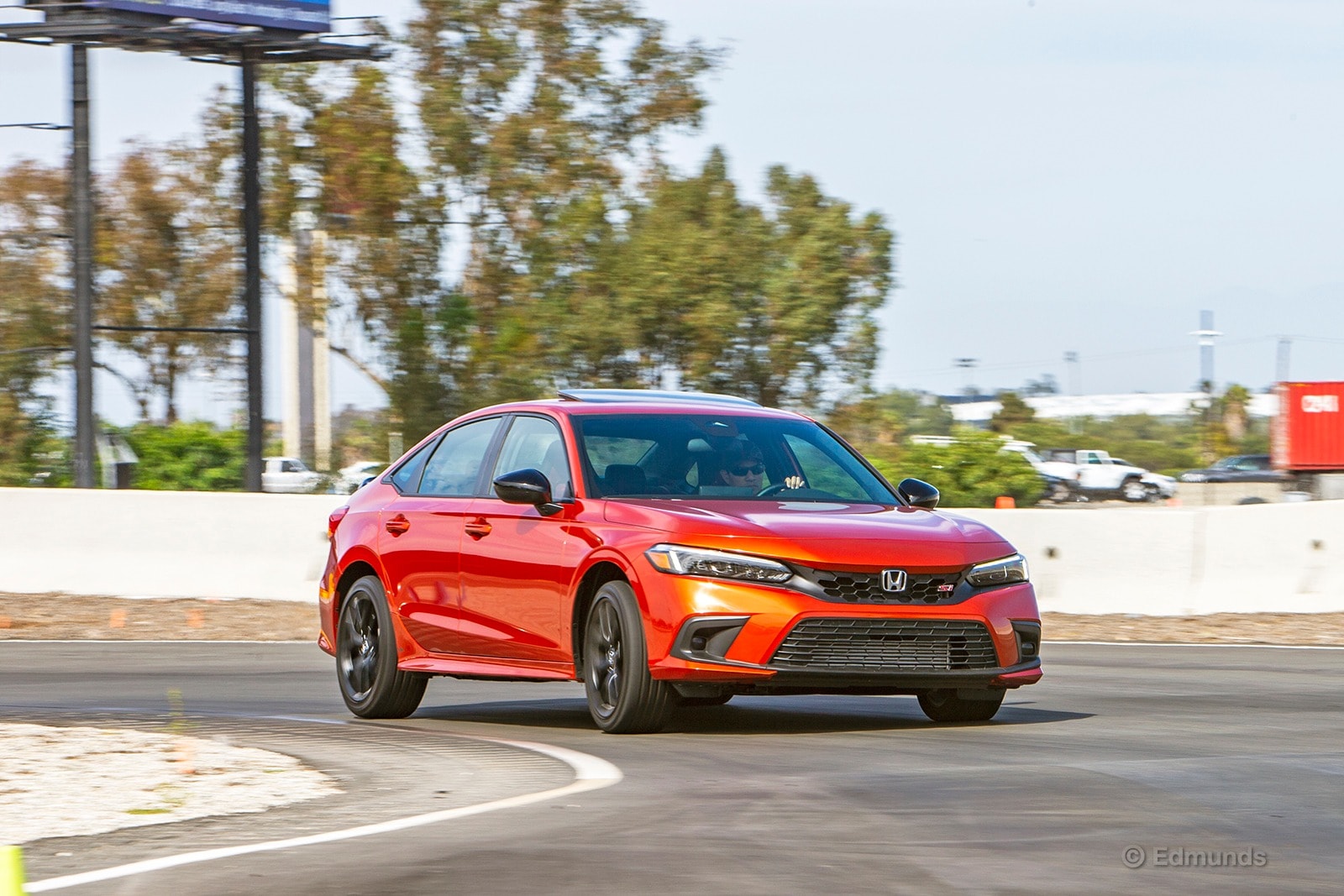 Is the 2022 Honda Civic Si Better Enough Than the Last One? 