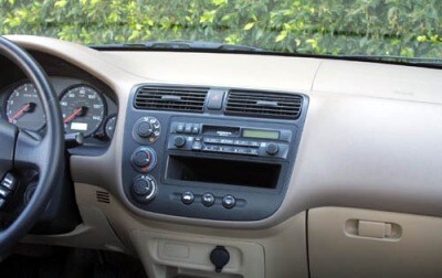 Used 2001 Honda Civic Lx Sedan Review Ratings Edmunds 2001 Honda Civic Lx Sedan Dashboard