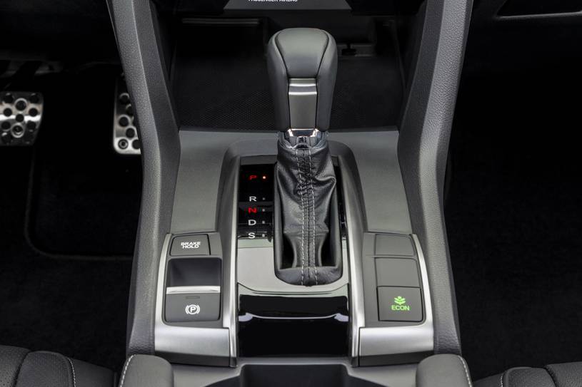 2020 Honda Civic Sport Touring 4dr Hatchback Shifter