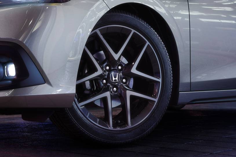 2022 Honda Civic Sport Touring 4dr Hatchback Wheel