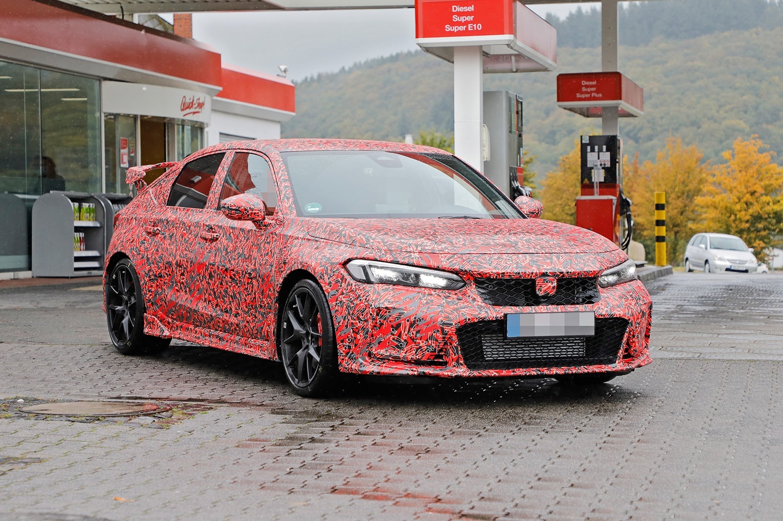 2023 Civic Type R Spy Shots Reveal Shift Knob, New Interior and Much More