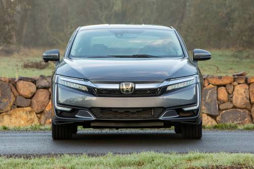 Honda Clarity Touring Plug-In Hybrid Sedan Exterior