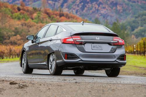 Honda Clarity Touring Plug-In Hybrid Sedan Exterior