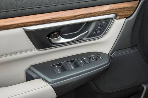 Honda CR-V Touring 4dr SUV Interior Detail