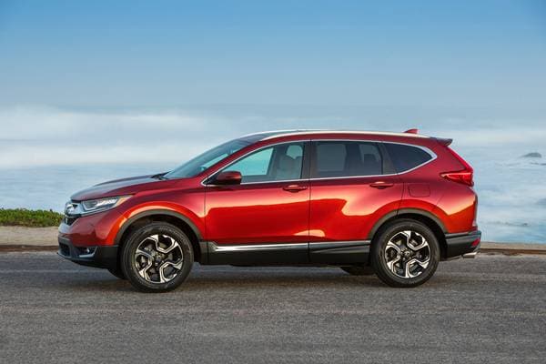 Duluth Car Dealerships >> 2018 Honda CR-V vs. 2018 Jeep Wrangler JL Duluth Car Dealerships >> 2018 Honda CR-V vs. 2018 Jeep Wrangler JL