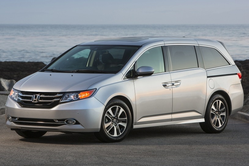 2015 Honda Odyssey Touring Elite Passenger Minivan Exterior