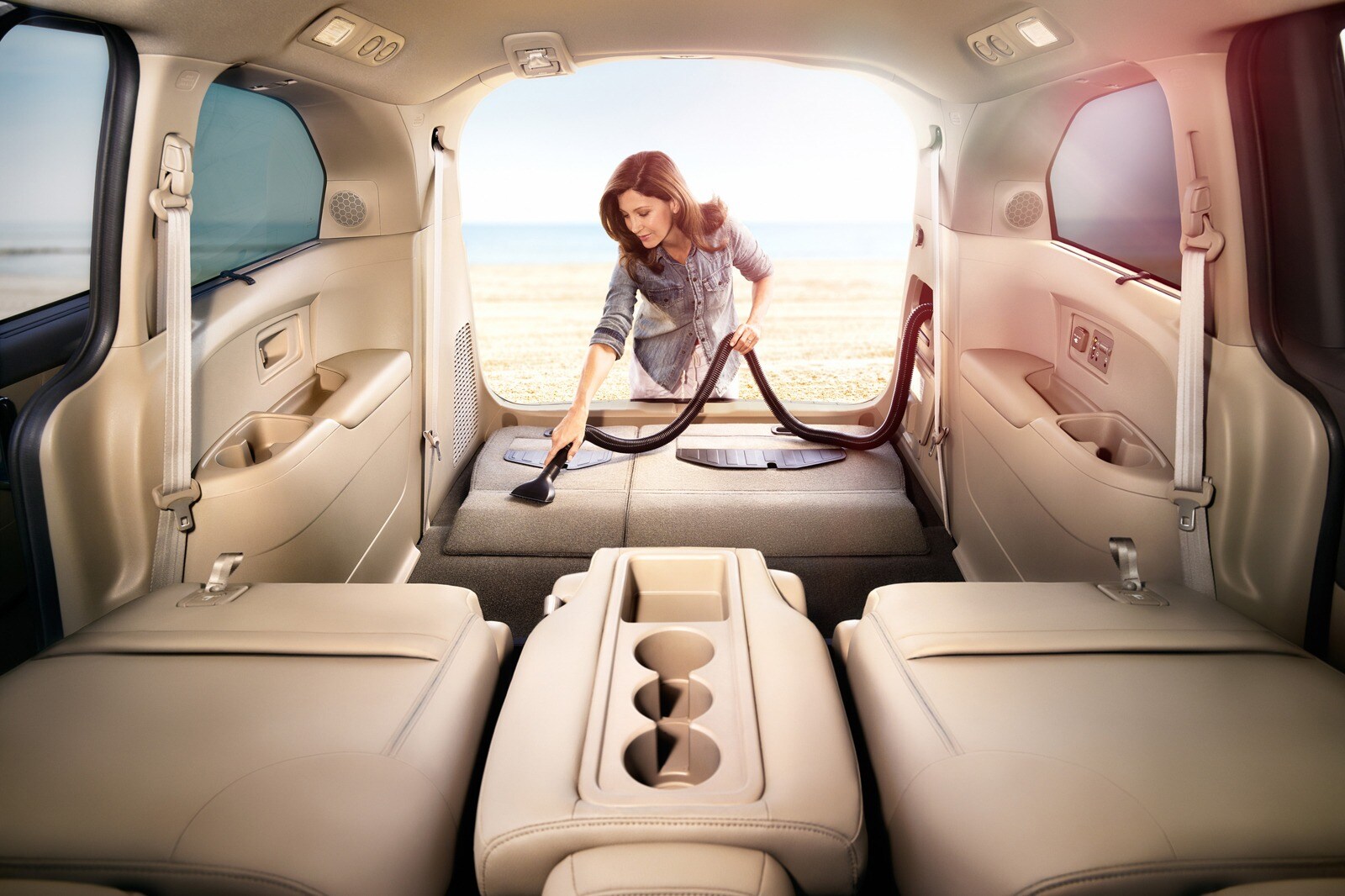 Honda May Expand Onboard Vacuum Cleaner to All Odyssey Minivans Edmunds
