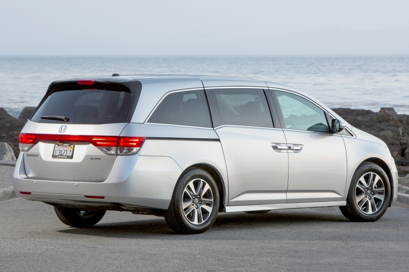 2016 Honda Odyssey Touring Elite Passenger Minivan Exterior Shown
