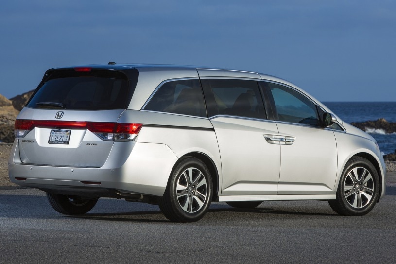 2016 Honda Odyssey Touring Elite Passenger Minivan Exterior