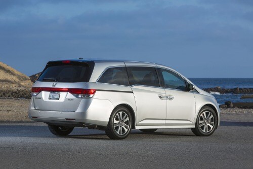 2017 Honda Odyssey Touring Elite Passenger Minivan Exterior
