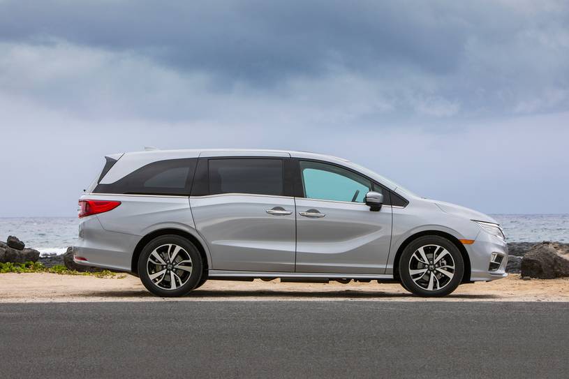 2020 Honda Odyssey Pictures - 297 Photos | Edmunds