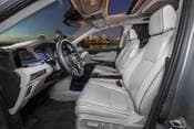 Honda Odyssey Elite Passenger Minivan Interior