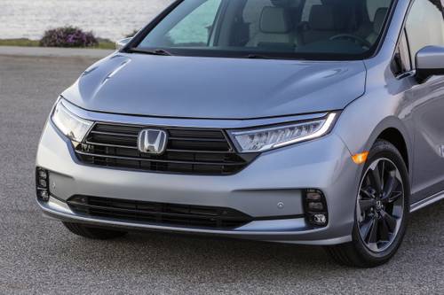 Honda Odyssey Elite Passenger Minivan Front Badge