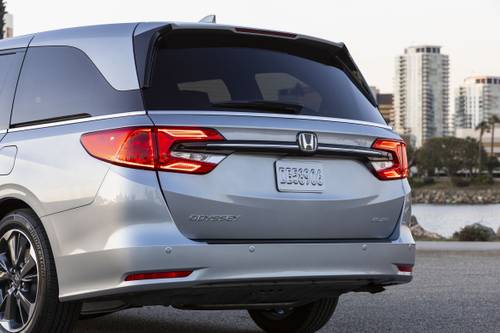 Honda Odyssey Elite Passenger Minivan Rear Badge