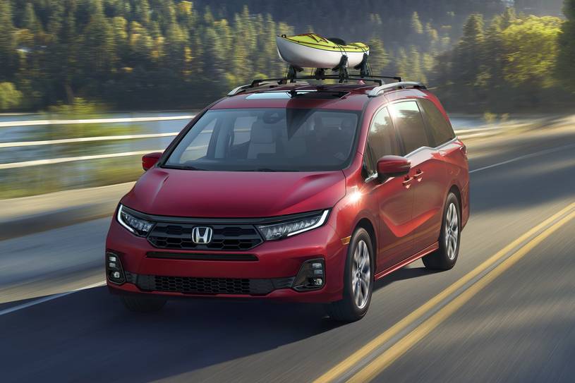 2026 Honda Odyssey Elite Passenger Minivan Exterior Shown