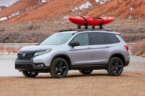 Honda Passport Elite 4dr SUV Lifestyle Exterior