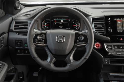 Honda Passport Elite 4dr SUV Steering Wheel Detail