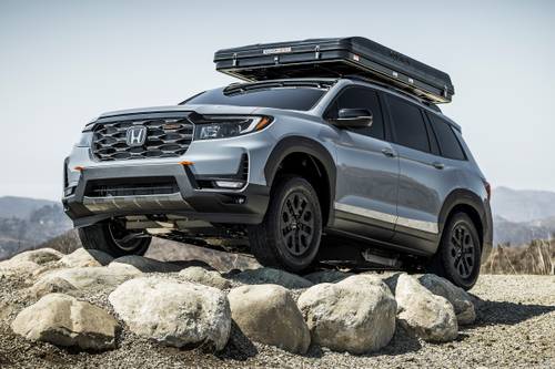 Honda Passport TrailSport 4dr SUV Exterior Shown
