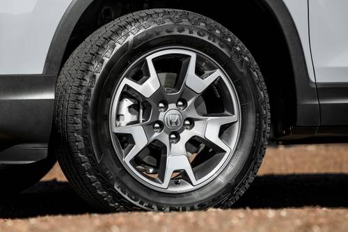 Honda Passport TrailSport 4dr SUV Wheel