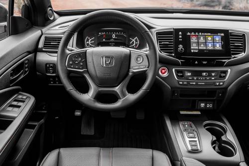 2024 Honda Passport TrailSport 4dr SUV Steering Wheel Detail