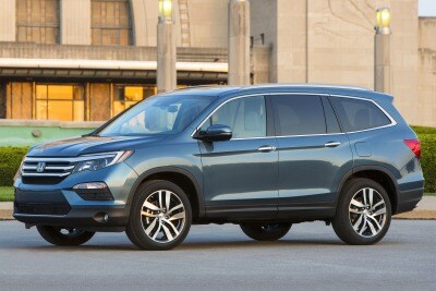 2016 Honda Pilot Ex L 4dr Suv 3 5l V6 6 Sd Automatic Features And 2016 Honda Pilot Ex L 4dr Suv 3 5l V6 6 Sd Automatic Features And Specs Edmunds