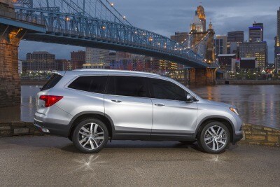 2017 Honda Pilot Lx Suv Review Ratings Edmunds 2017 Honda Pilot Elite W Navigation And Rear Entertainment System 4dr Suv Exterior Shown