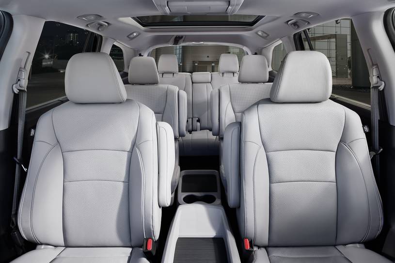 2024 Honda Pilot Seating Winna Kamillah