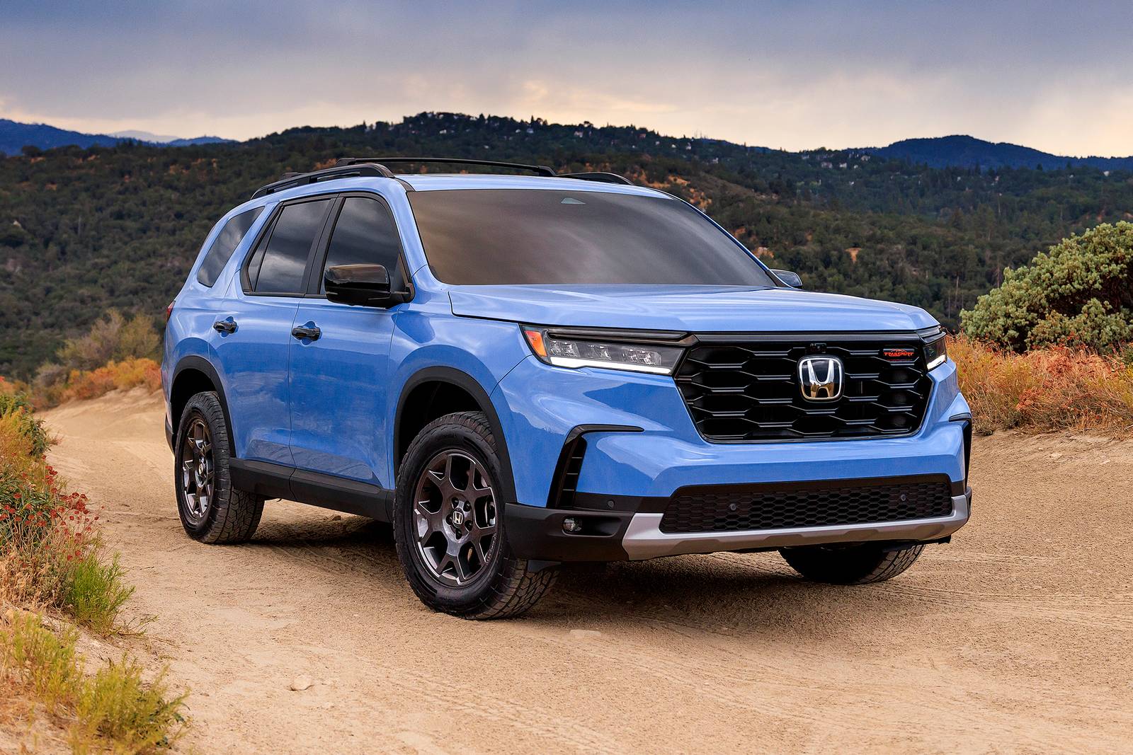 2023 Honda Pilot Prices, Reviews, and Pictures | Edmunds