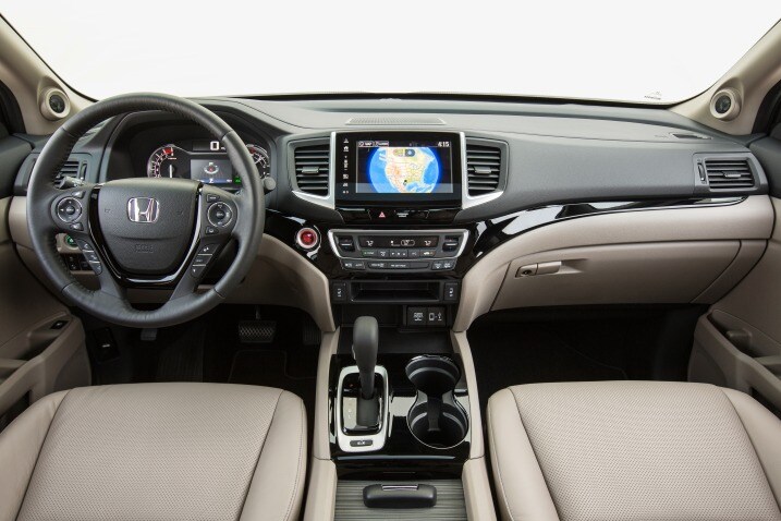 Used 2017 Honda Ridgeline Rtl T Crew Cab Review Ratings Edmunds The Additional Driver Istance Features On Rtl E And Black Editions Should Elevate Those Versions To Iihs Top Safety Pick Plus Status