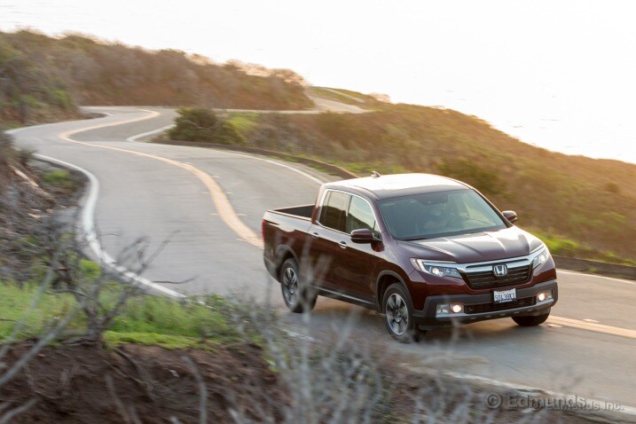 2017 Honda Ridgeline Edmunds Road Test 2017 Honda Ridgeline