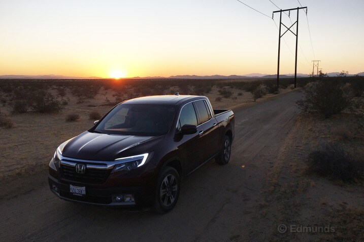 2017 Honda Ridgeline Edmunds Road Test 2017 Honda Ridgeline
