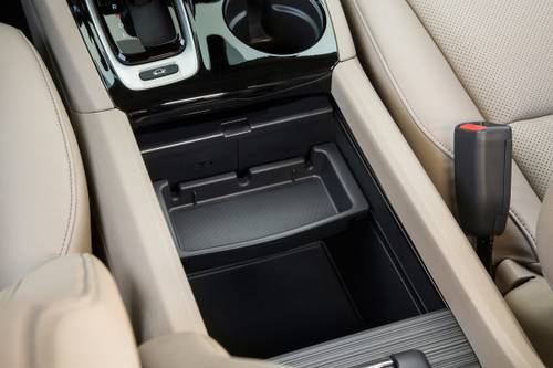 2017 Honda Ridgeline RTL-E Crew Cab Pickup Interior Detail