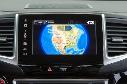 2017 Honda Ridgeline RTL-E Crew Cab Pickup Navigation System