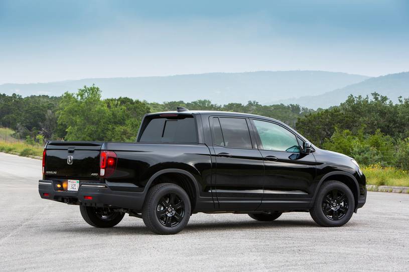 2018 Honda Ridgeline Pictures - 279 Photos | Edmunds