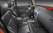 2010 HUMMER H3T Alpha Interior 2010 HUMMER H3T Alpha Interior