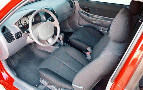 2003 Hyundai Accent GL Hatchback Interior