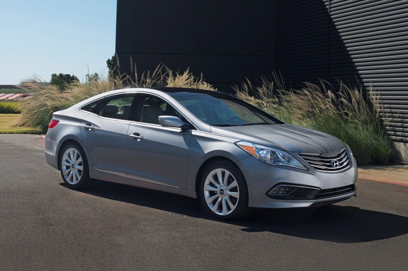2017 Hyundai Azera Limited Sedan Exterior Shown 2017 Hyundai Azera Limited Sedan Exterior Shown