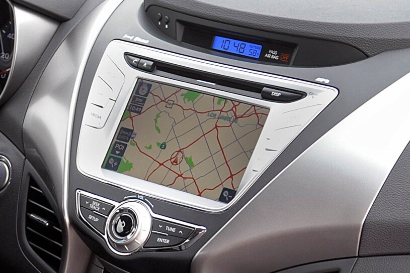 2014 Hyundai Elantra Coupe Pictures 94 Photos Edmunds