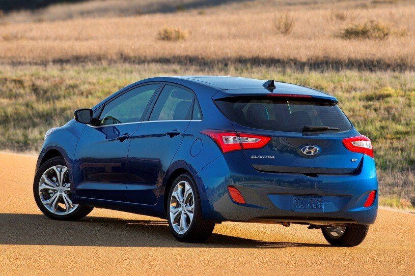 thumbnail image 2 of Front Right Fender Liner For 2013-2015 Hyundai Elantra GT – Plastic HY1249138 2 of 4