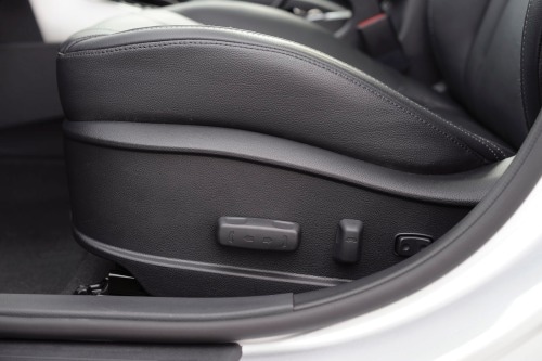 2016 Hyundai Elantra GT 4dr Hatchback Interior Detail