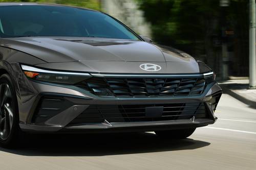 2024 Hyundai Elantra Hybrid Limited Sedan Exterior Detail