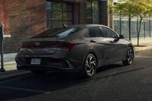 2025 Hyundai Elantra Hybrid