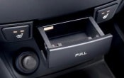 2009 Hyundai Elantra Touring Seat Heater/Coin Box Detail