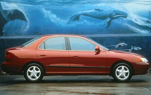 1997 Hyundai Elantra 4 Dr GLS Sedan