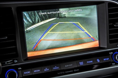 2017 Hyundai Elantra Limited Sedan Interior Detail