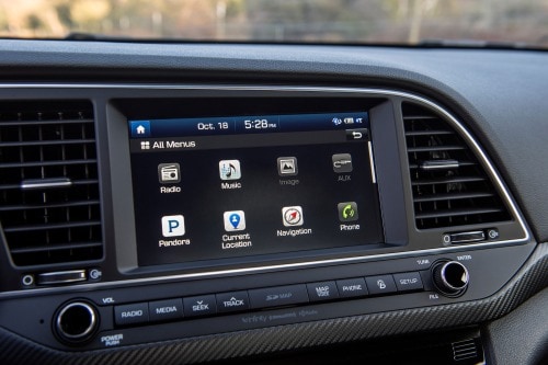 2017 Hyundai Elantra Sport Sedan Center Console