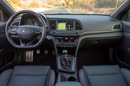 2017 Hyundai Elantra Sport Sedan Dashboard
