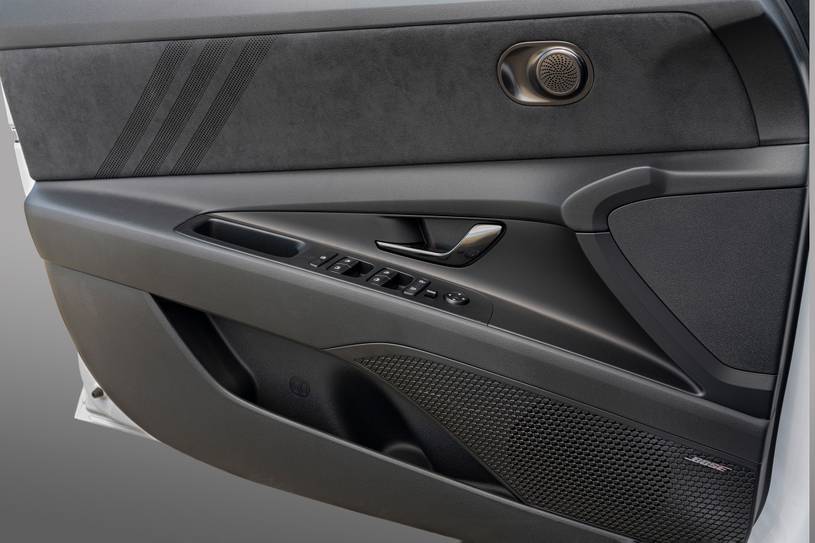 2022 Hyundai Elantra N Sedan Interior Detail