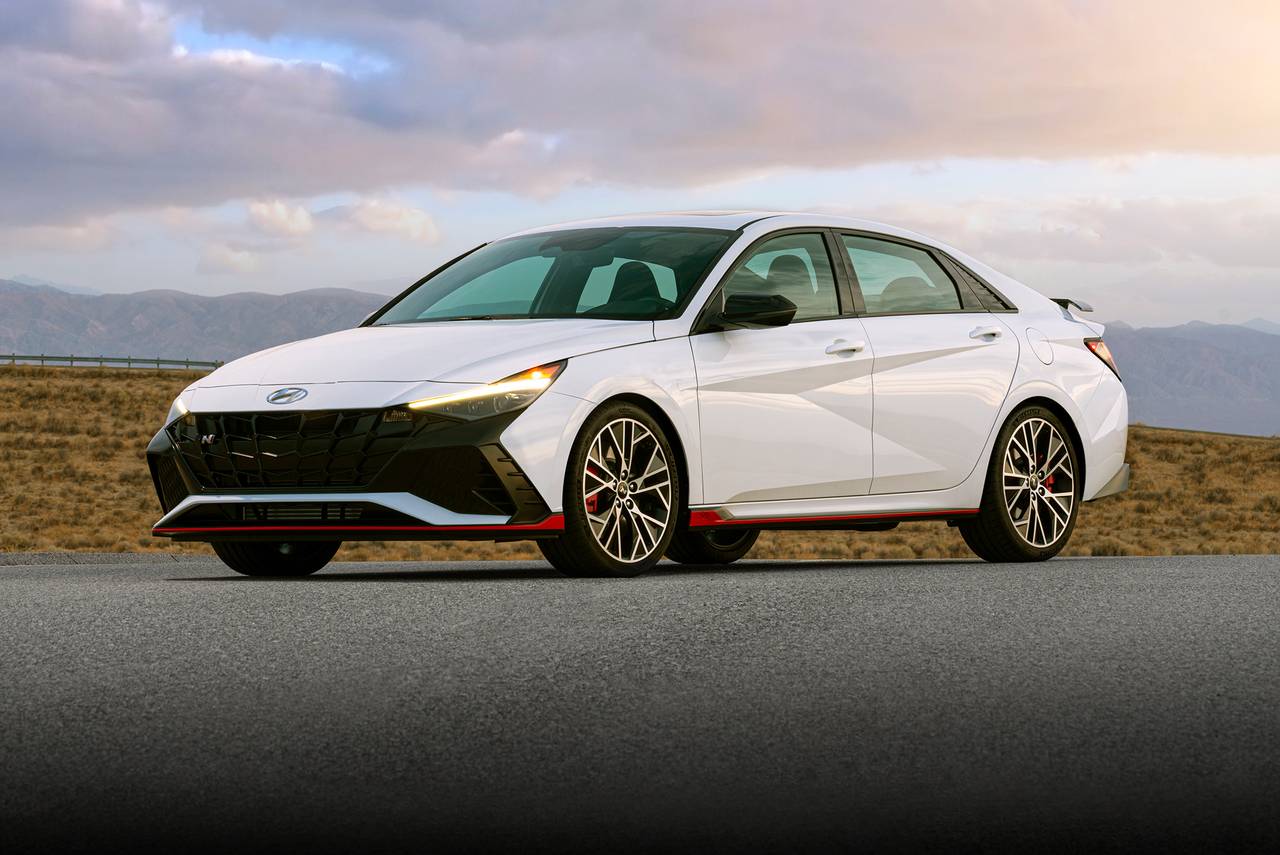 Hyundai Elantra Sedan 2023